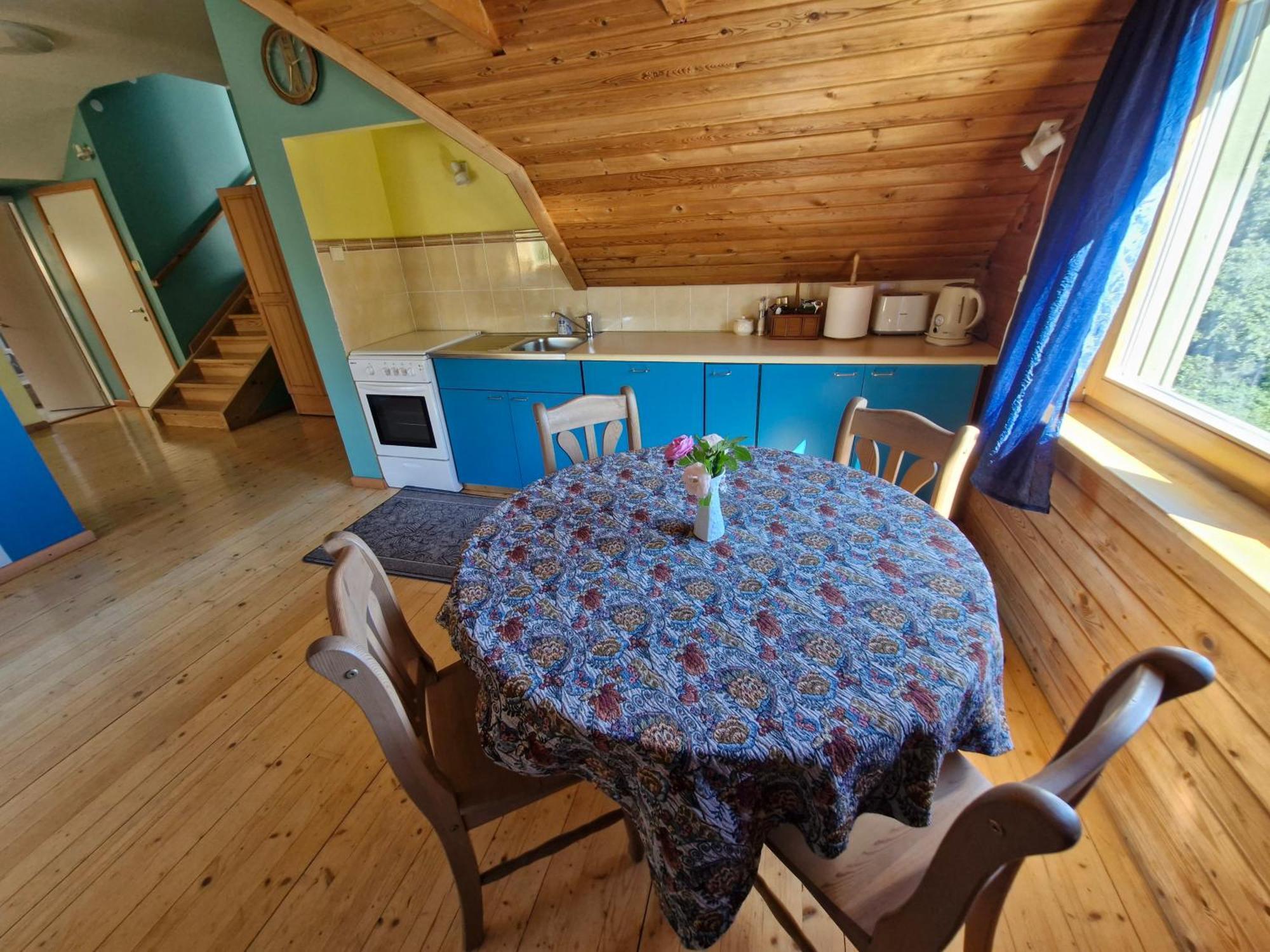 Piibelehe Guest Accommodation Куресааре Екстериор снимка