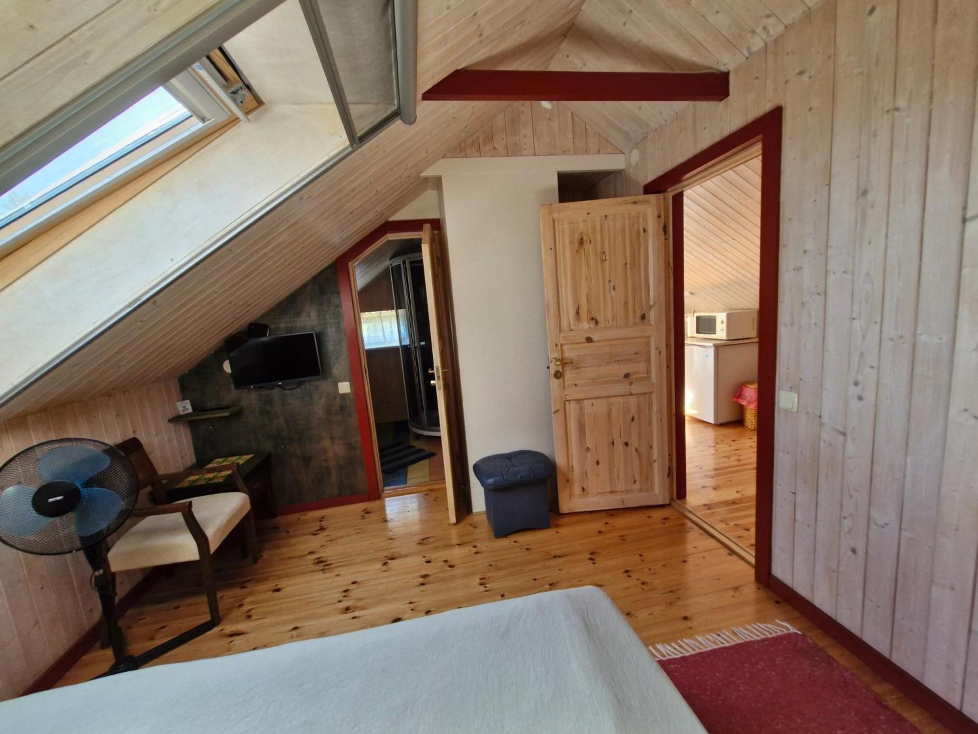 Piibelehe Guest Accommodation Куресааре Екстериор снимка